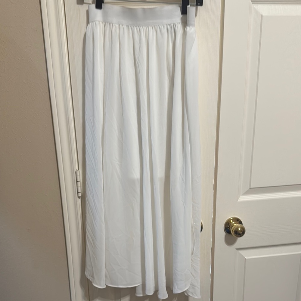 Insight Elegant White  Skirt high slit